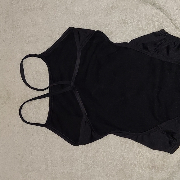 TYR practice suit - Picture 4 of 6